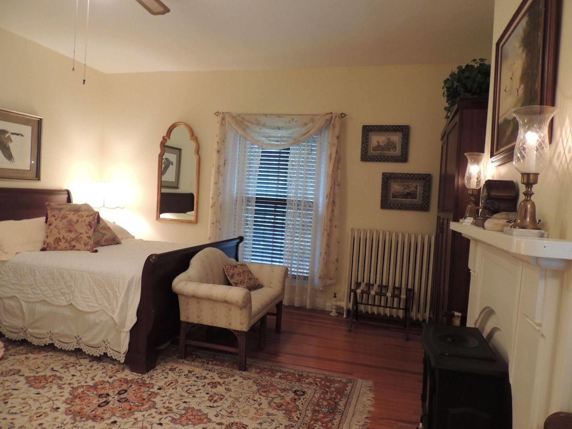 1868 Magnolia House Inn Lexington Dış mekan fotoğraf