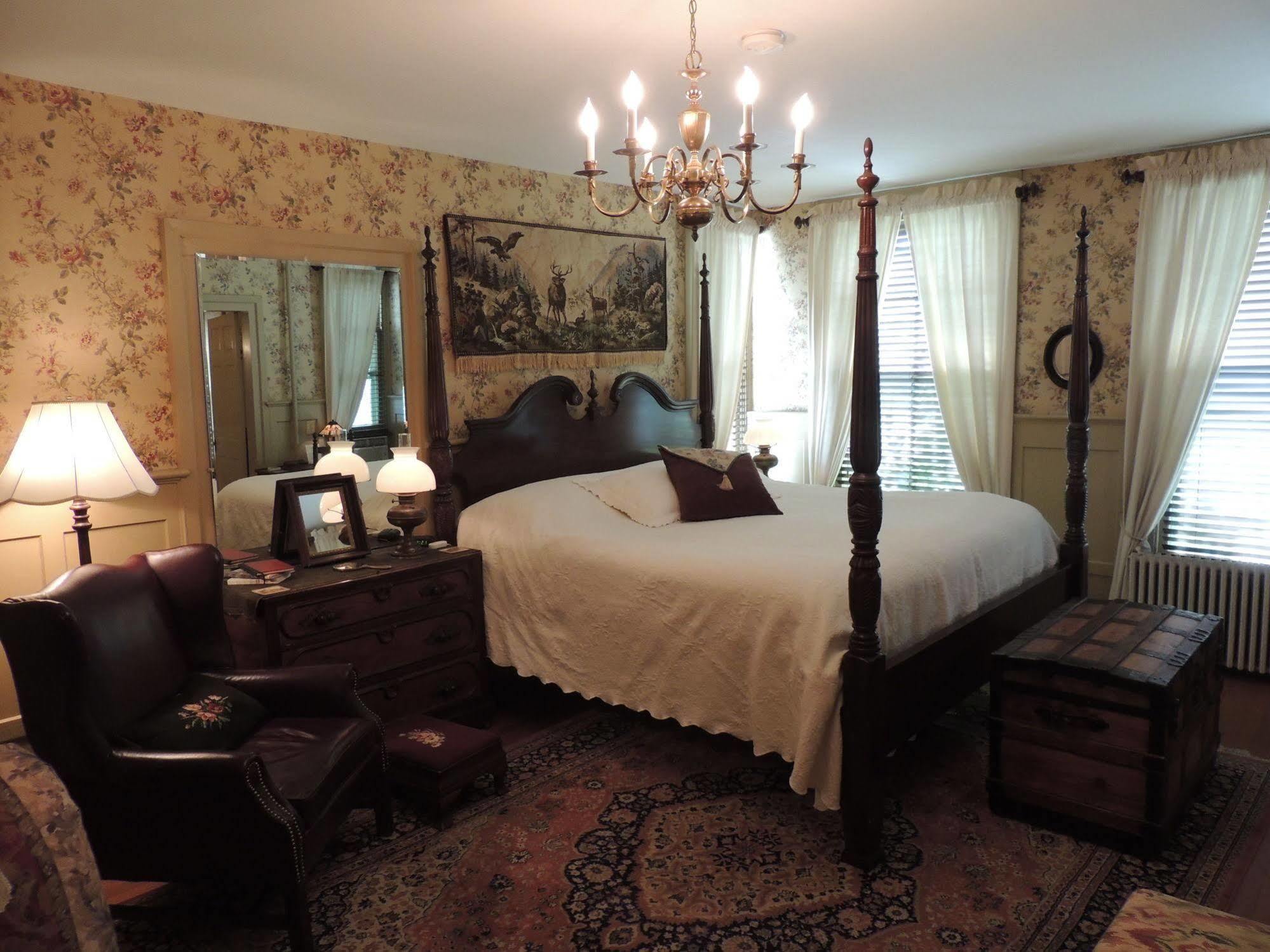1868 Magnolia House Inn Lexington Dış mekan fotoğraf