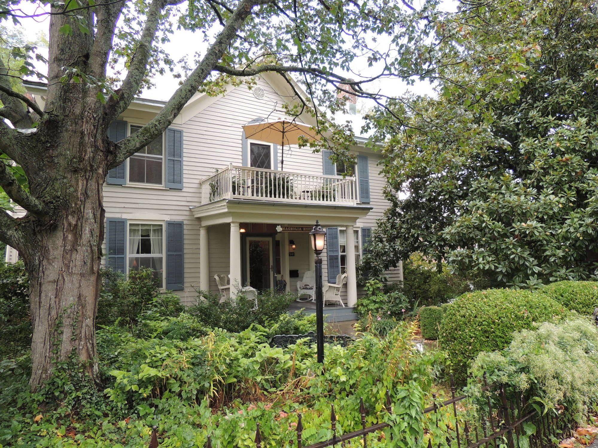 1868 Magnolia House Inn Lexington Dış mekan fotoğraf